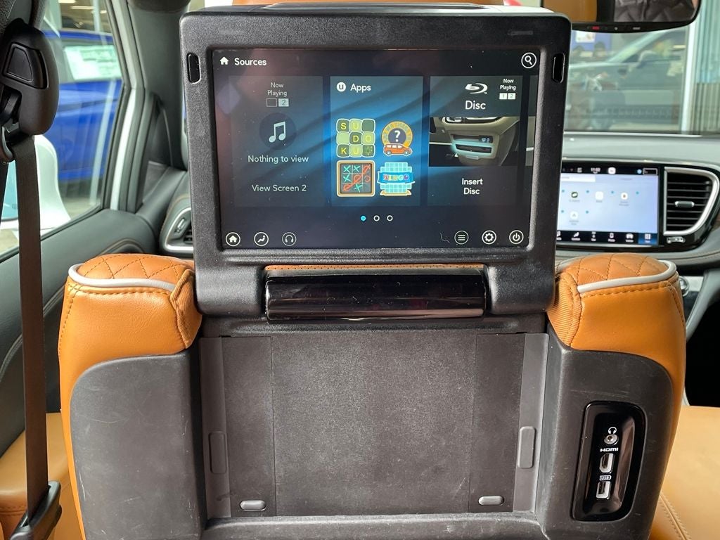 2021 Chrysler Pacifica Hybrid Pinnacle