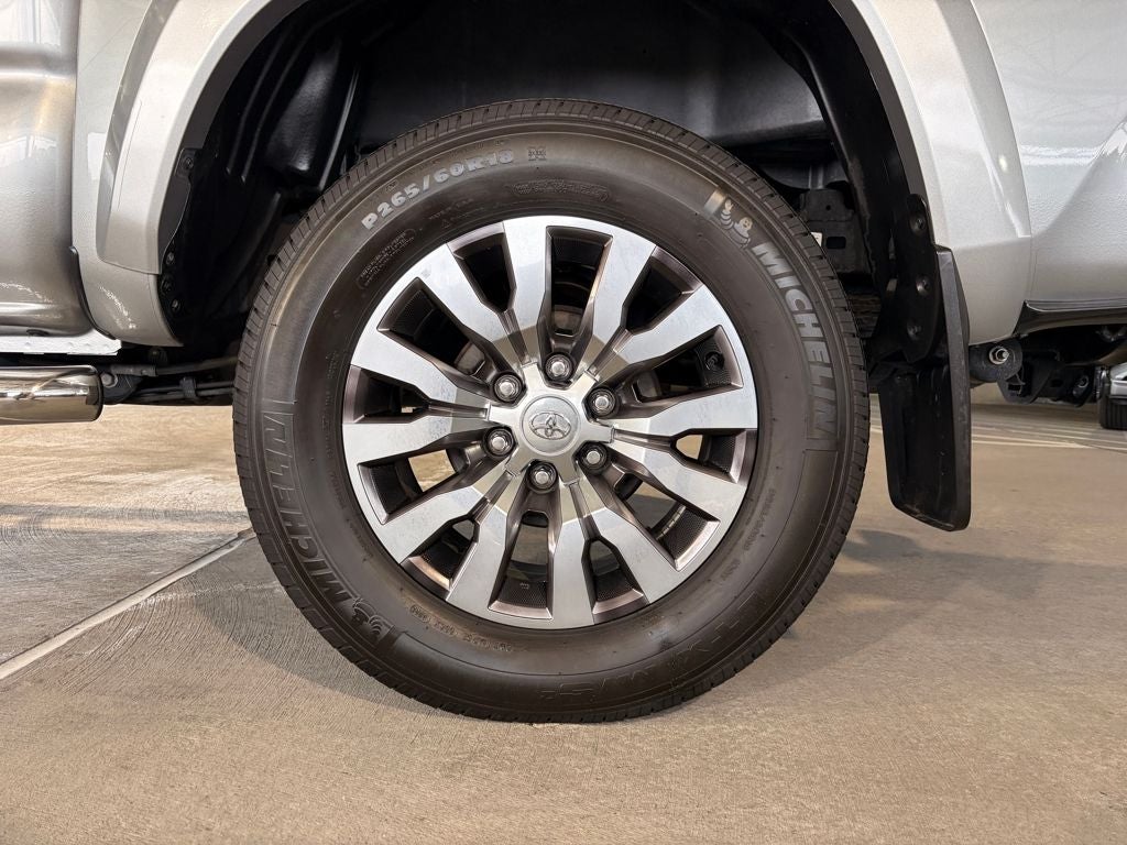 2023 Toyota TACOMA LIMITED Limited V6