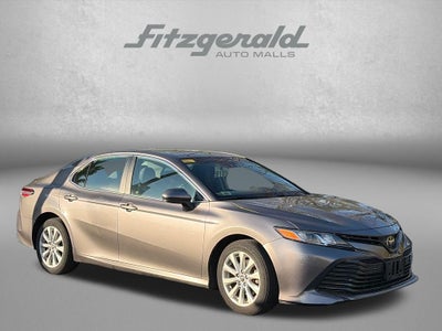 2018 Toyota CAMRY LE