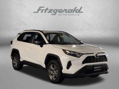 2025 Toyota RAV4 HYBRID LE