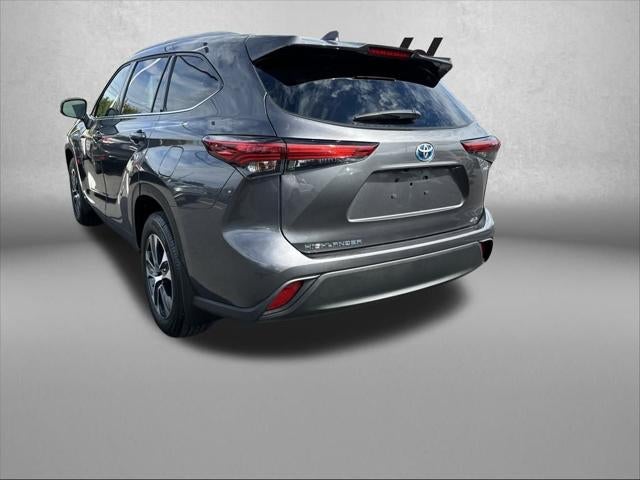 2022 Toyota HIGHLANDER HYBRD XLE