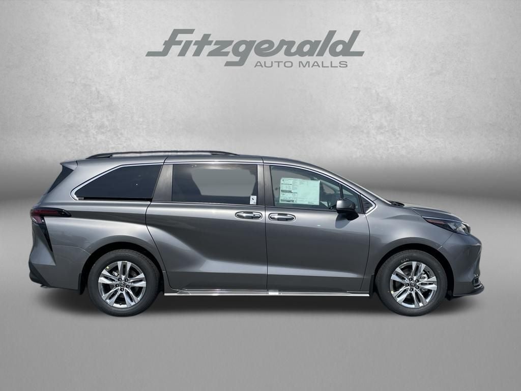 2026 Toyota Sienna XLE 7 Passenger