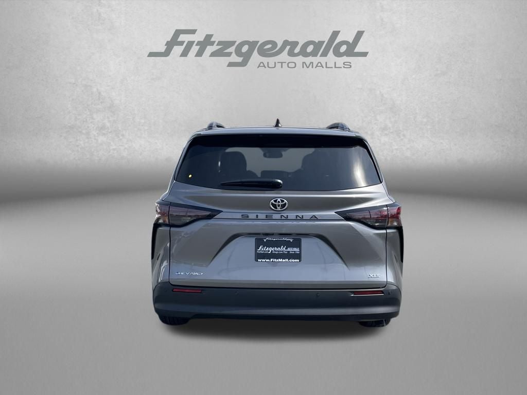 2026 Toyota Sienna XLE 7 Passenger