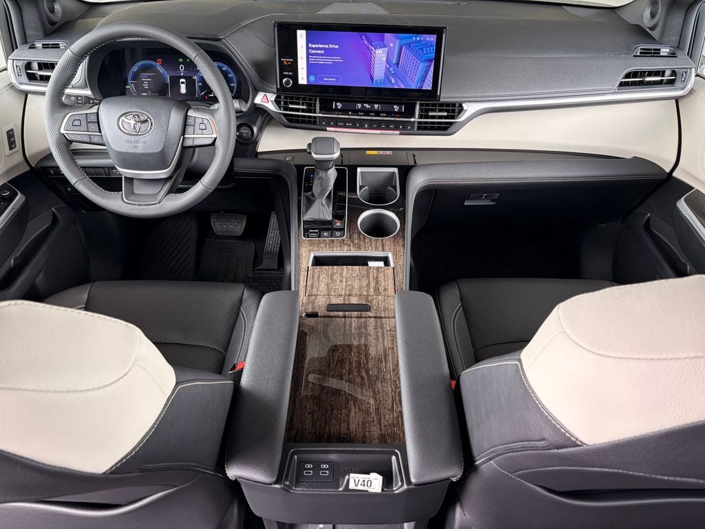 2026 Toyota SIENNA LTD AWD Limited 7 Passenger