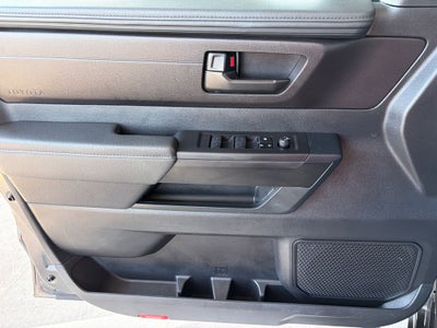 2023 Toyota TUNDRA 4X4 SR