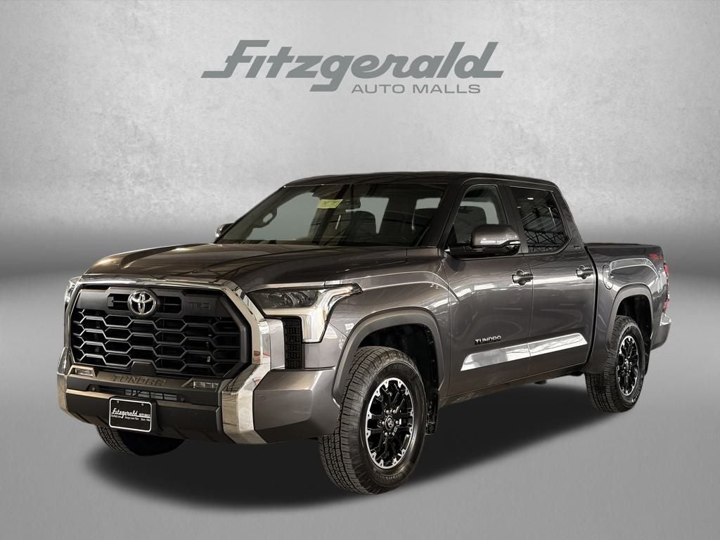 2025 Toyota TUNDRA 4X4 SR5