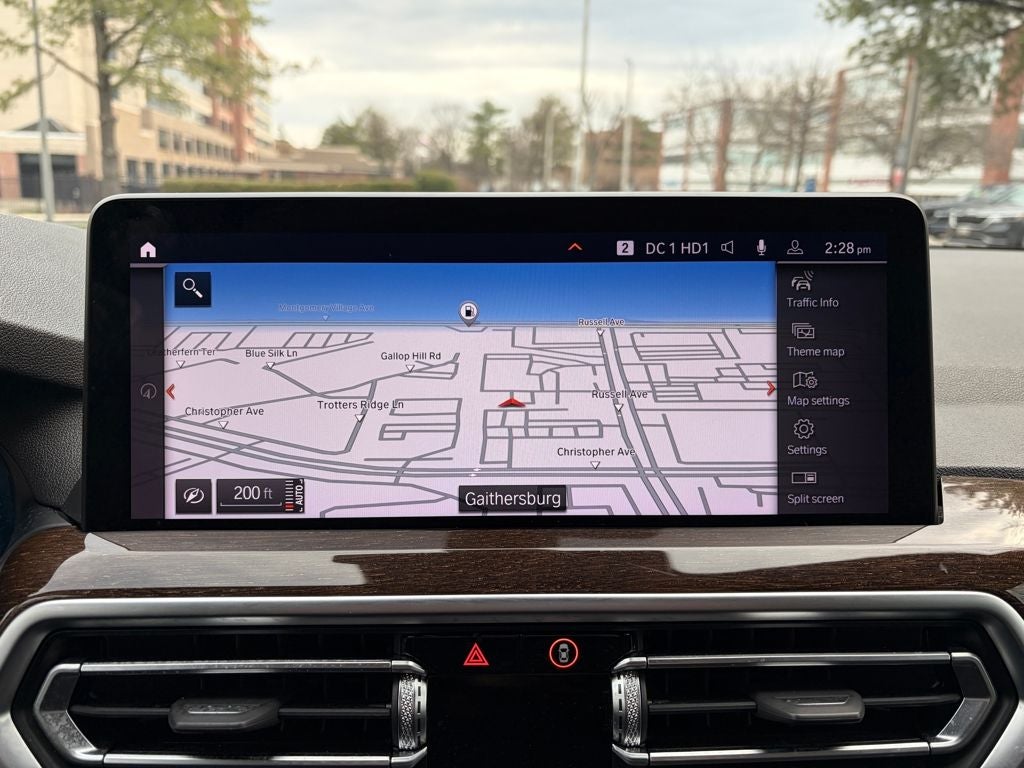 2024 BMW X4 xDrive30i