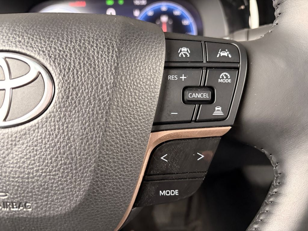 2023 Toyota Toyota Crown LTD Limited