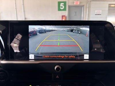 2025 Toyota CROWN XLE