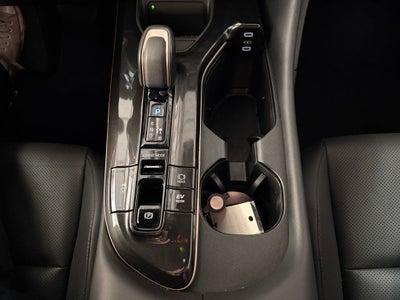 2025 Toyota CROWN XLE