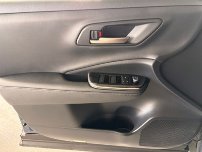 2025 Toyota CROWN XLE