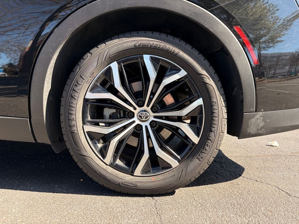 2023 Toyota Toyota Crown XLE XLE