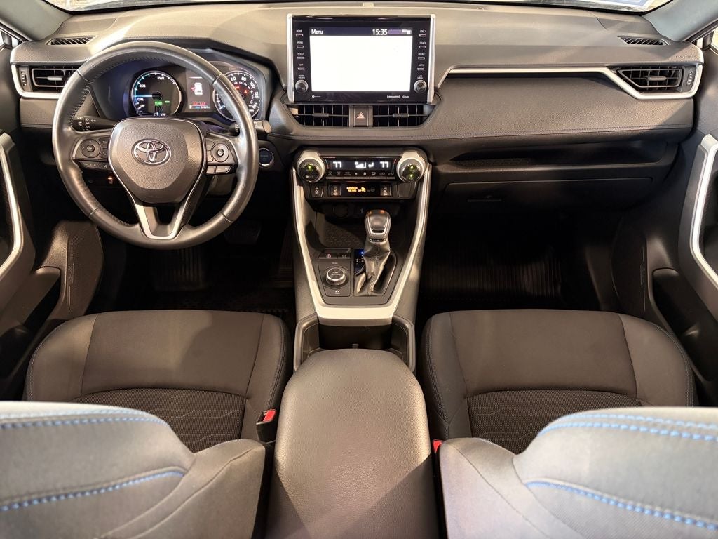 2022 Toyota RAV4 HYBRID SE