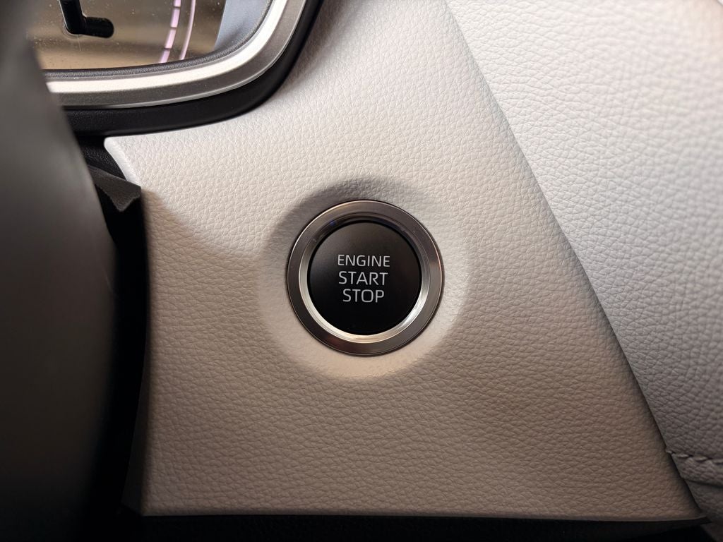 2025 Toyota COROLLA HATCHBACK XSE