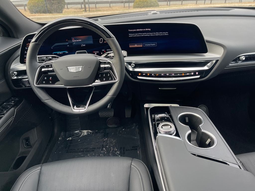 2025 Cadillac LYRIQ Sport