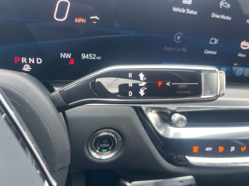 2025 Cadillac LYRIQ Sport