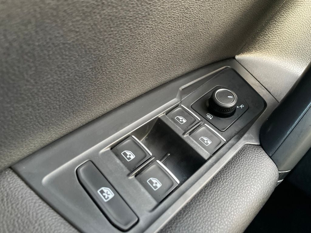 2019 Volkswagen Tiguan 2.0T SE 4Motion