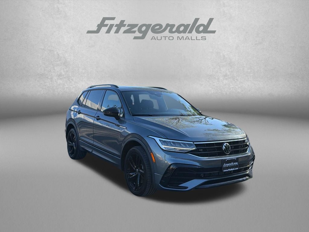 2024 Volkswagen Tiguan 2.0T SE R-Line Black
