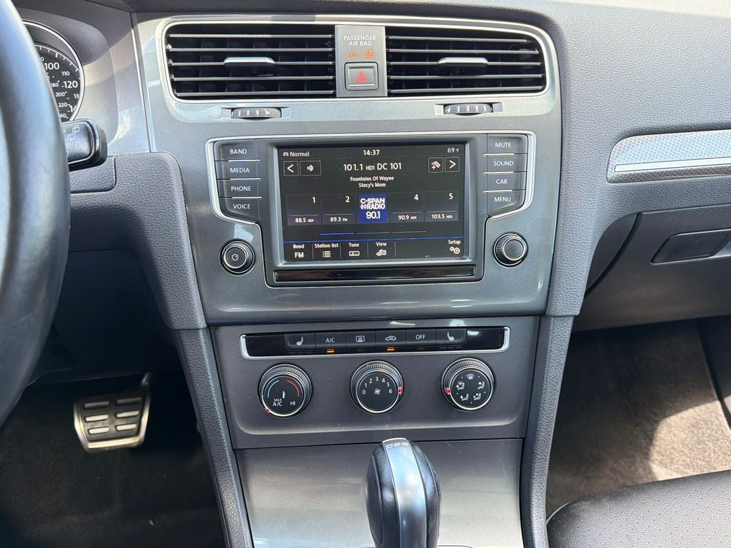 2017 Volkswagen Golf Alltrack TSI SE 4Motion