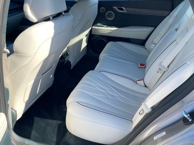 2023 Genesis Electrified G80 Base