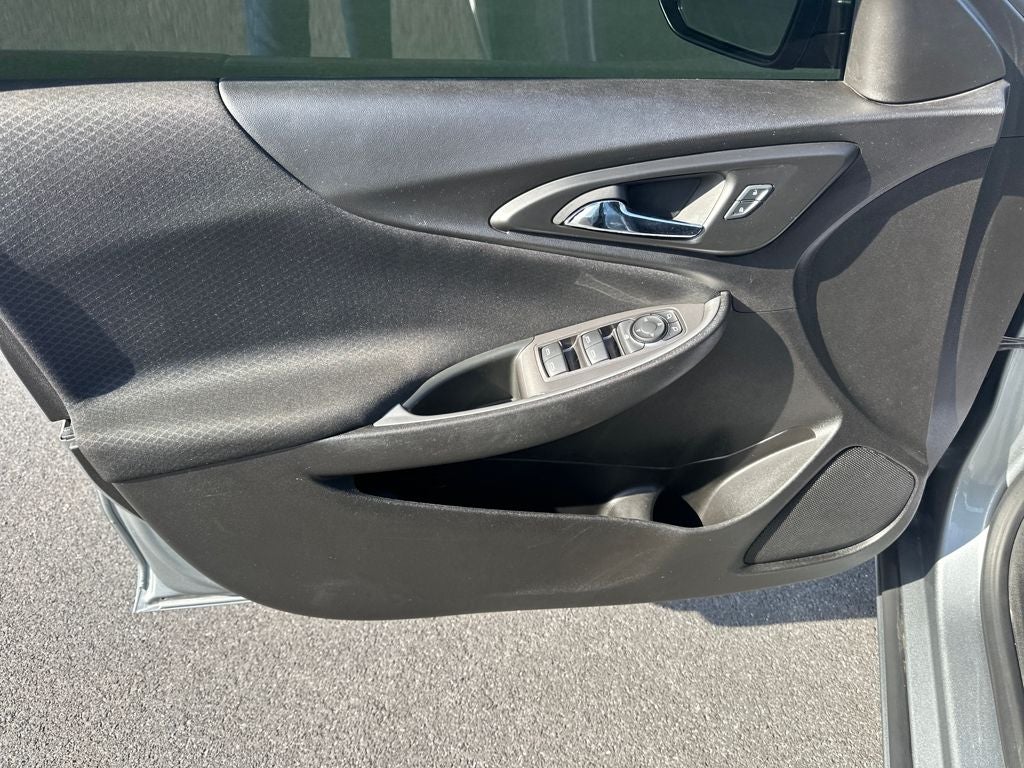 2024 Chevrolet Malibu LS 1LS