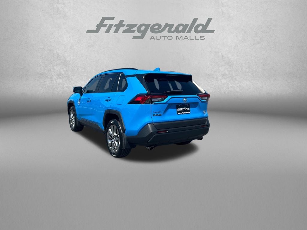 2020 Toyota RAV4 XLE Premium