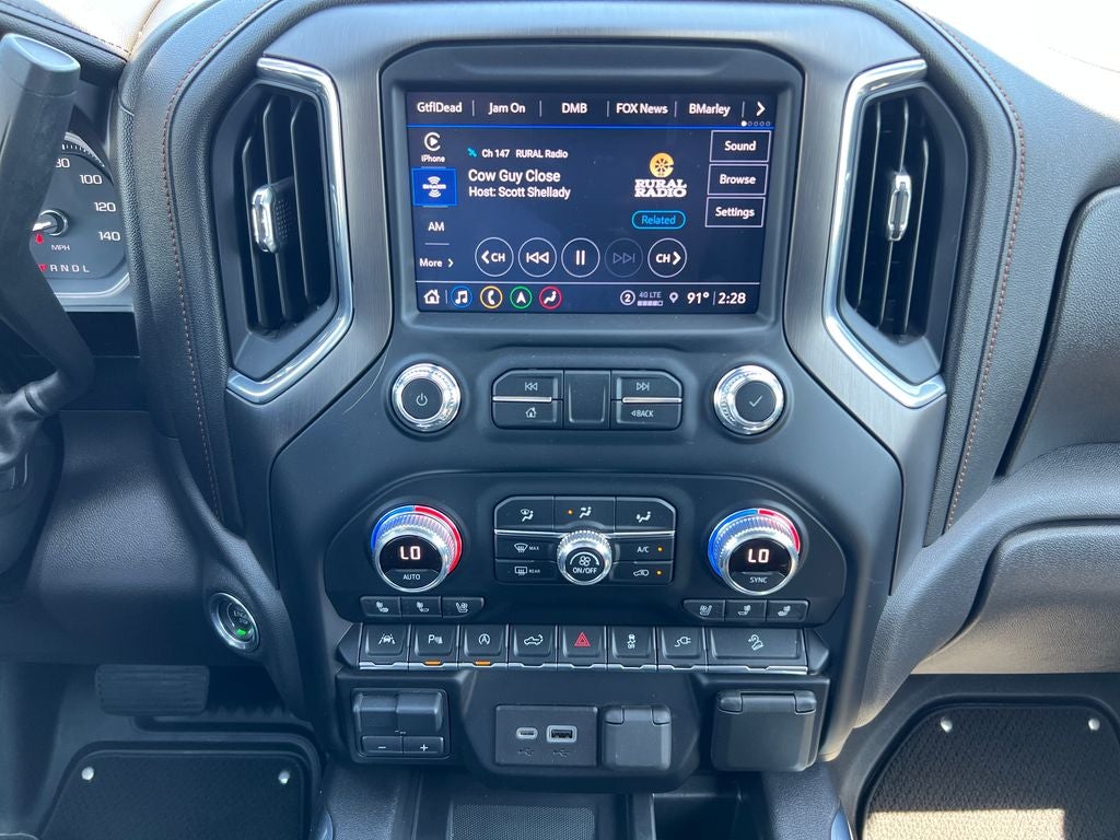 2021 GMC Sierra AT4