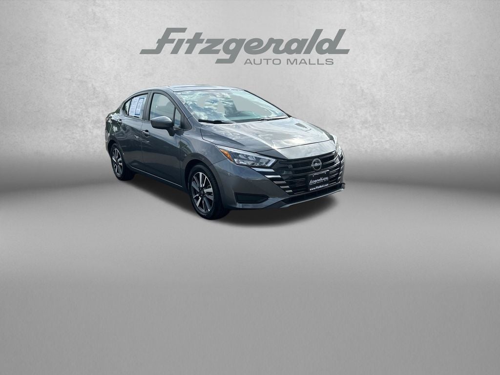 2025 Nissan Versa's photo