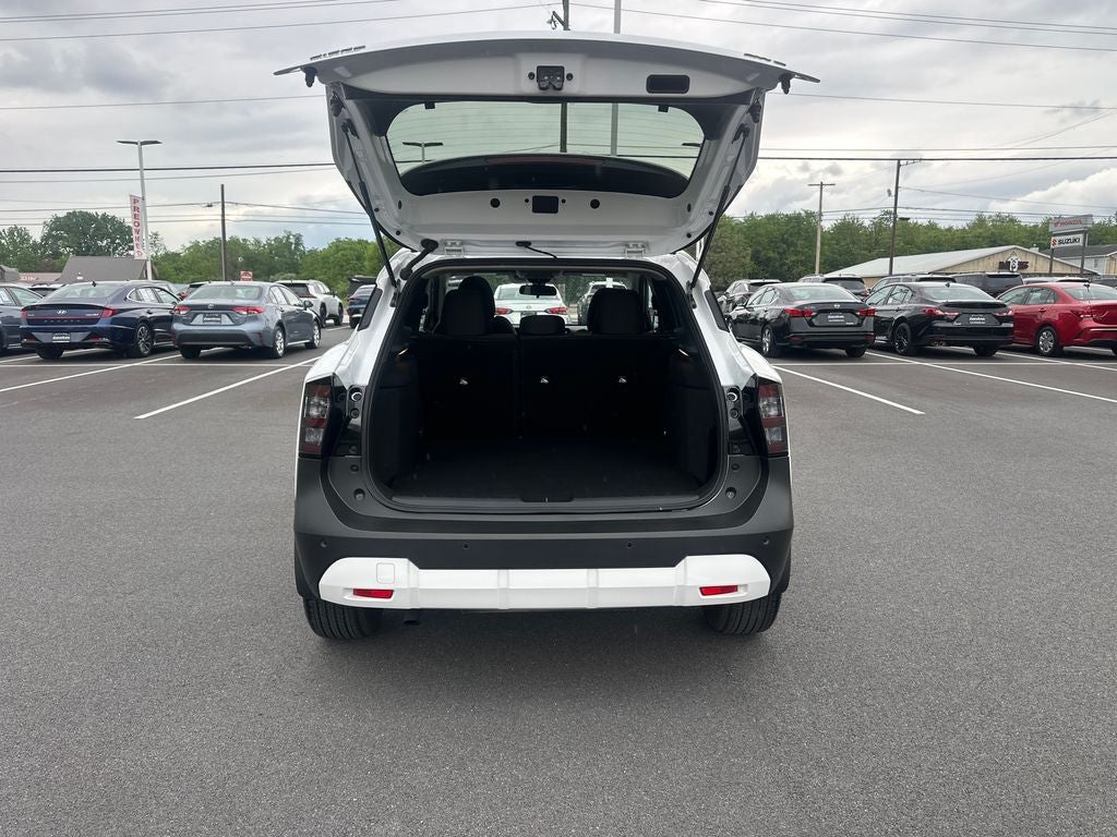 2025 Nissan Kicks MPV SV