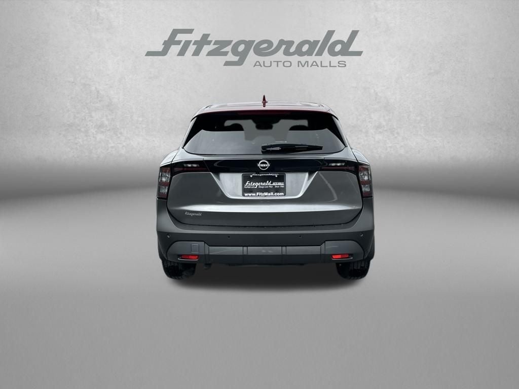 2025 Nissan Kicks MPV SV