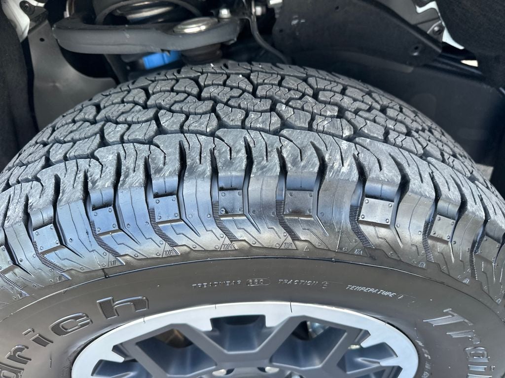 2025 Toyota TACOMA TRD OFFRD TRD Off-Road