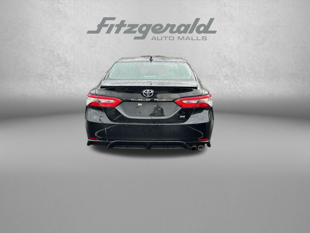 2019 Toyota CAMRY SE