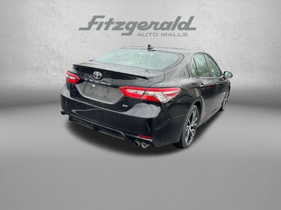 2019 Toyota CAMRY SE