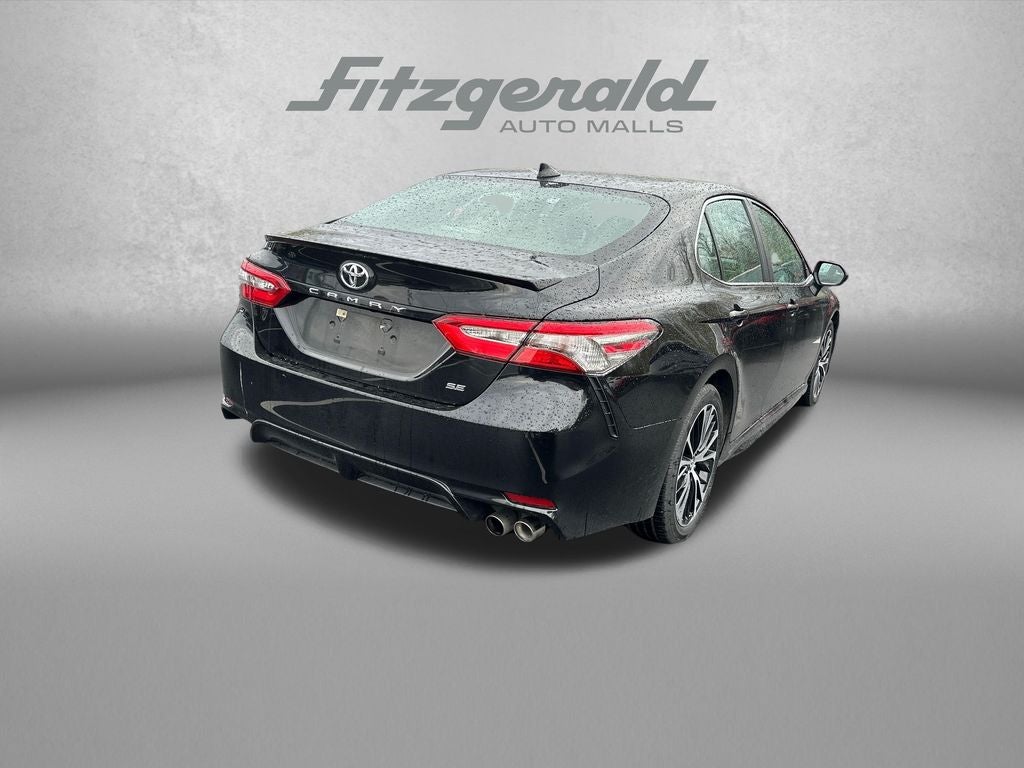 2019 Toyota CAMRY SE