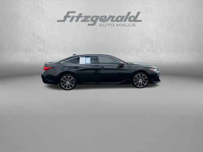 2019 Toyota Avalon Touring