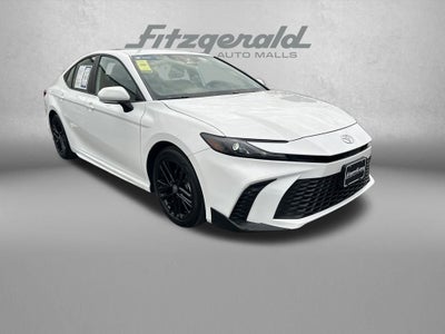 2025 Toyota CAMRY SE