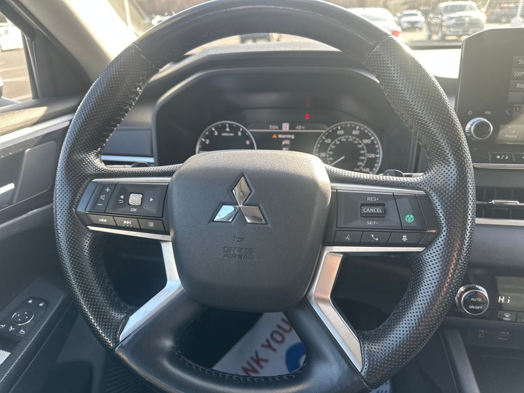 2024 Mitsubishi Outlander SE