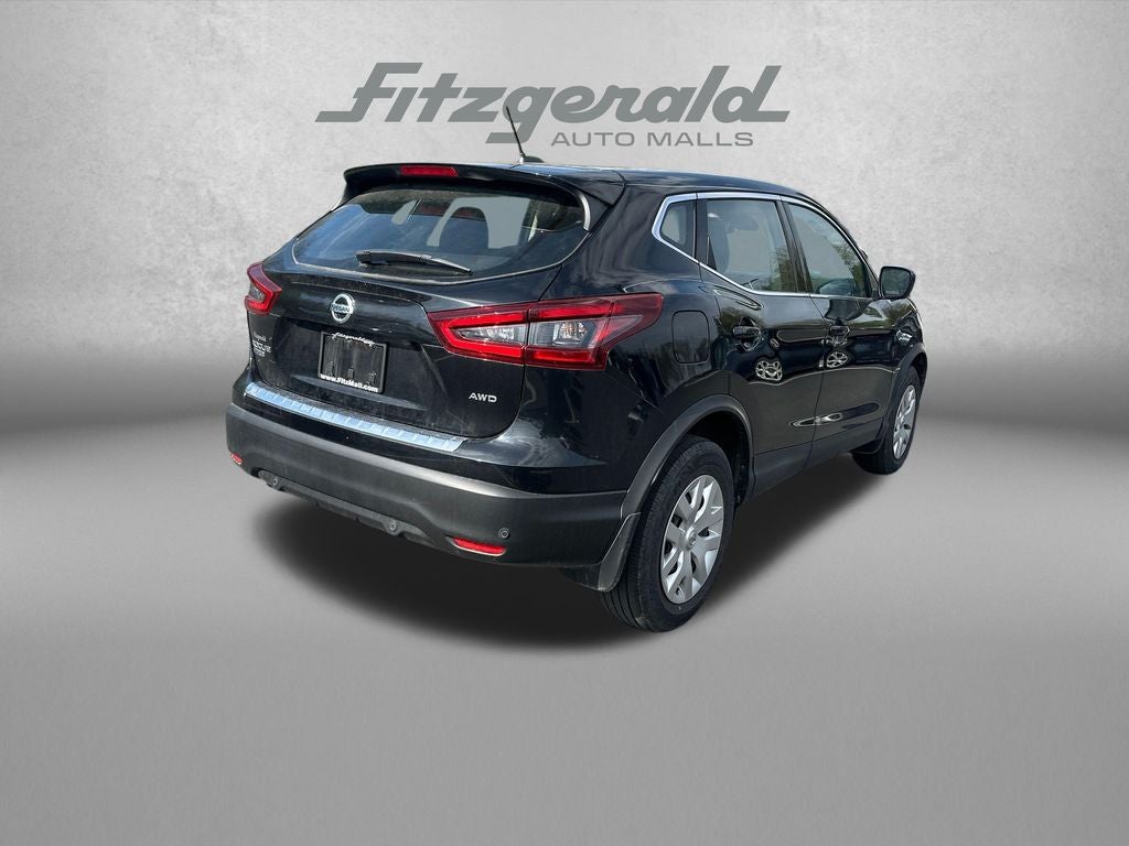 2020 Nissan Rogue Sport S