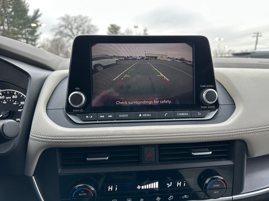 2023 Nissan Rogue SV