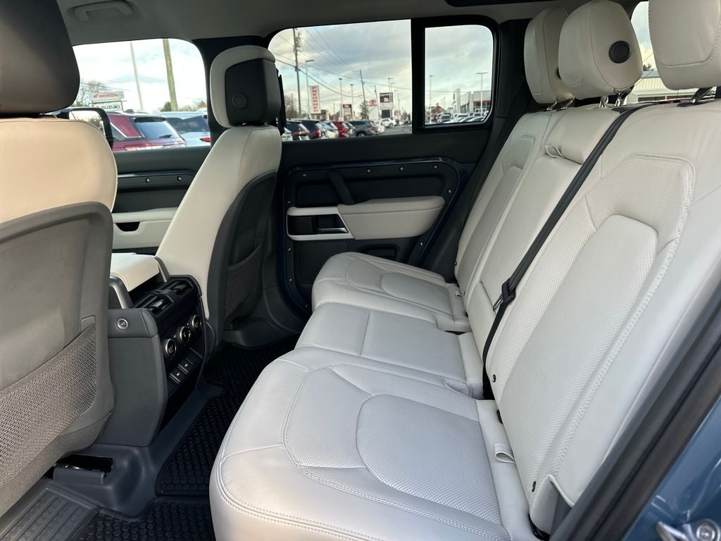 2024 Land Rover Defender S