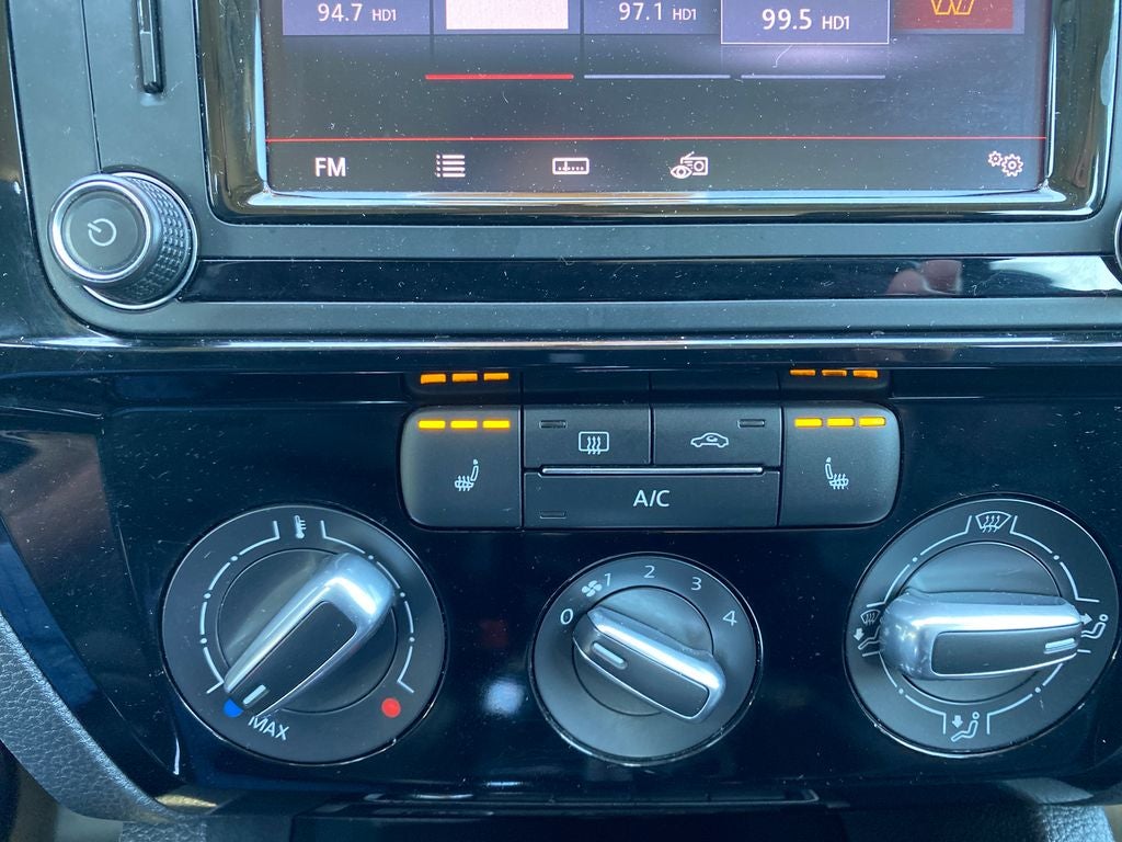 2016 Volkswagen Jetta 1.8T SEL