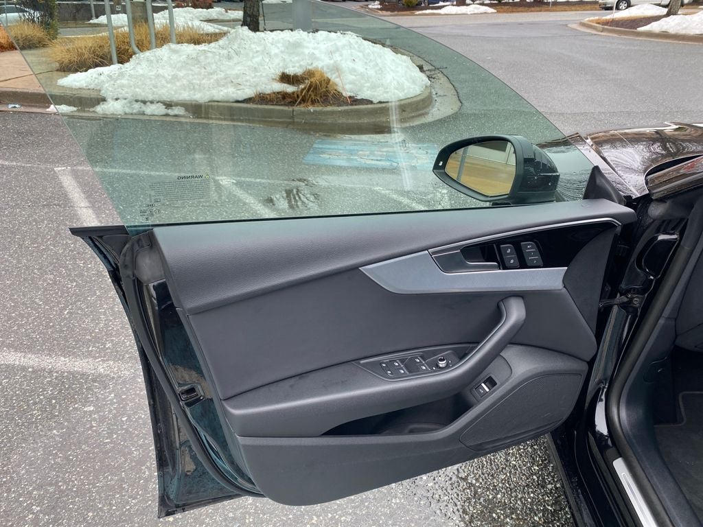 2025 Audi A5 Sportback 45 S line Premium quattro