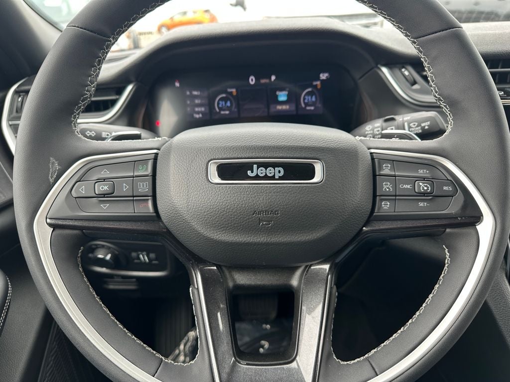 2023 Jeep Grand Cherokee L Altitude 4x4