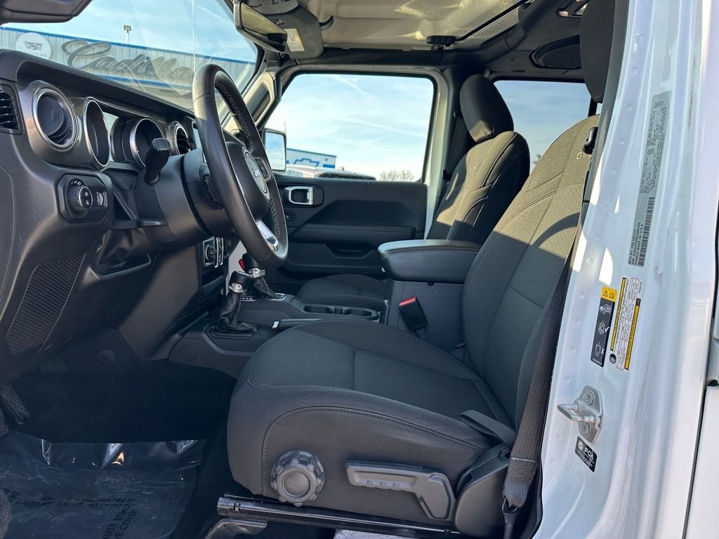 2023 Jeep Gladiator Overland 4x4