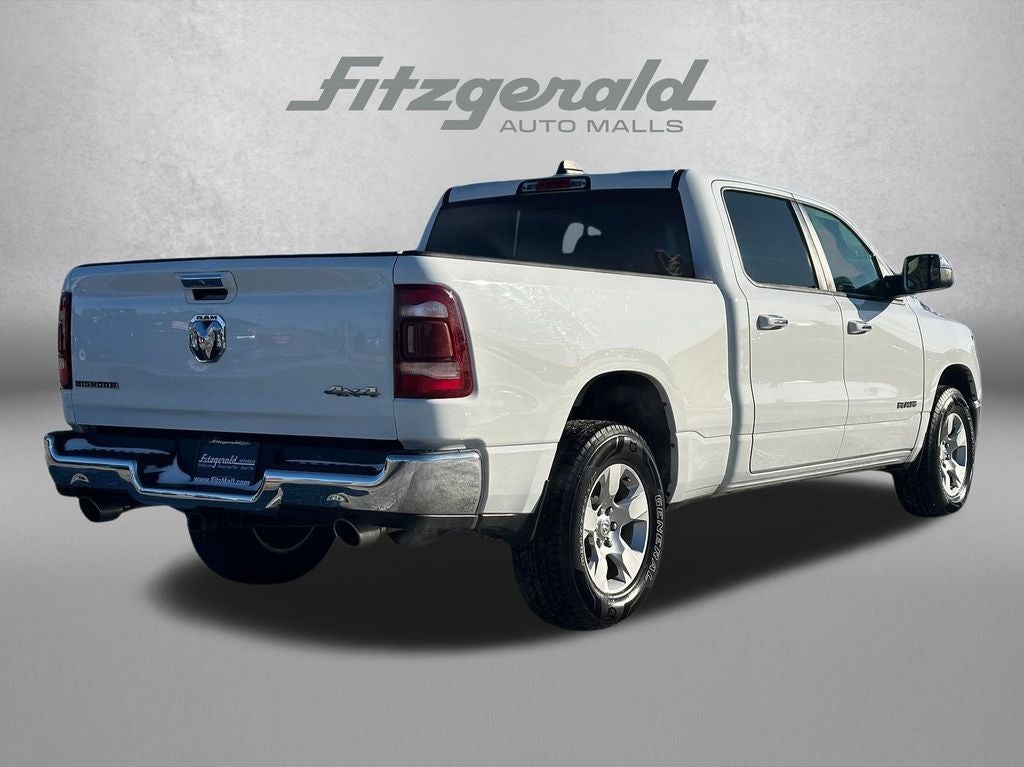 2020 RAM 1500 Big Horn Crew Cab 4x4 6'4' Box