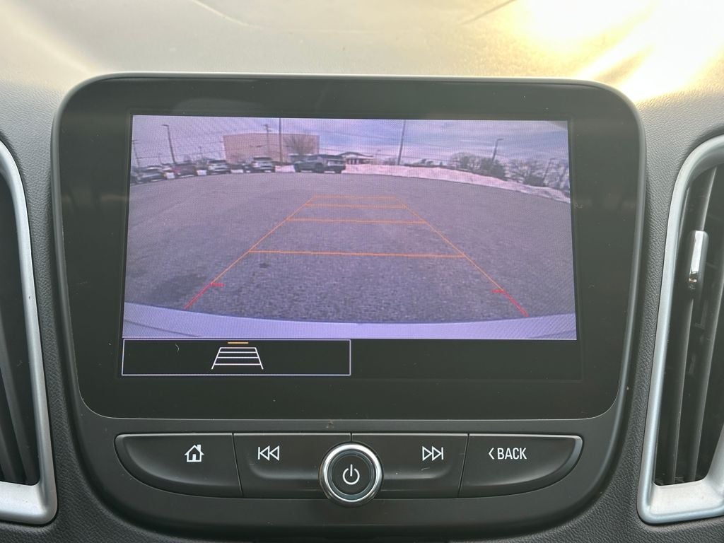 2022 Chevrolet Malibu FWD LT