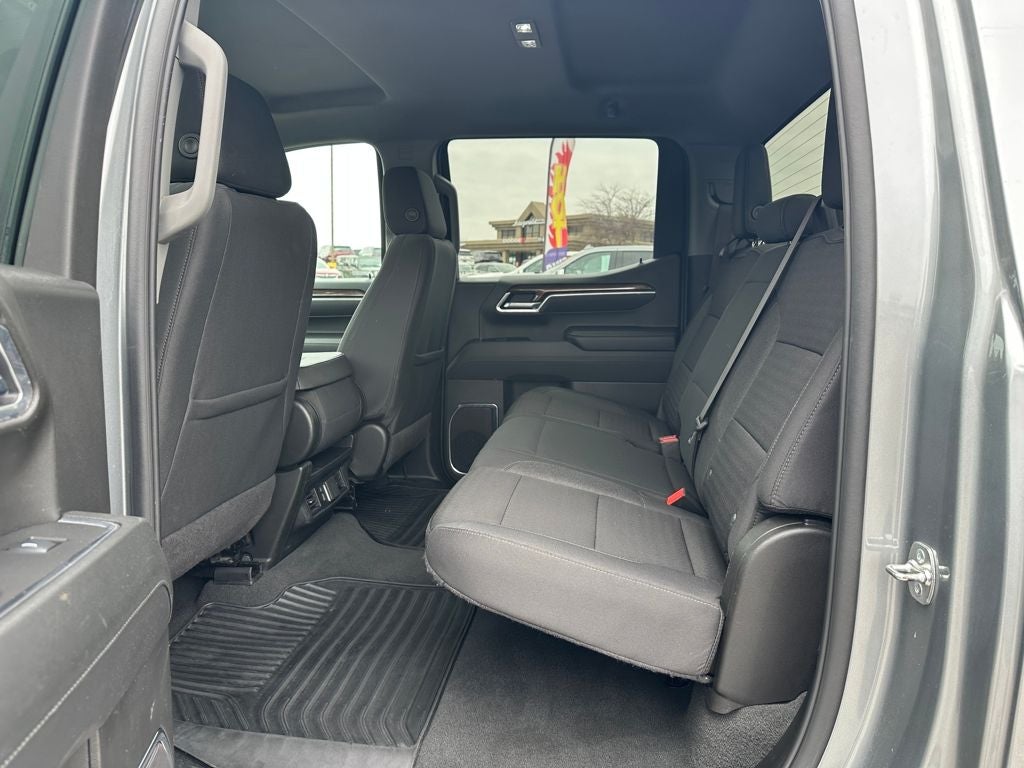 2025 Chevrolet Silverado 1500 4WD Crew Cab Standard Bed LT