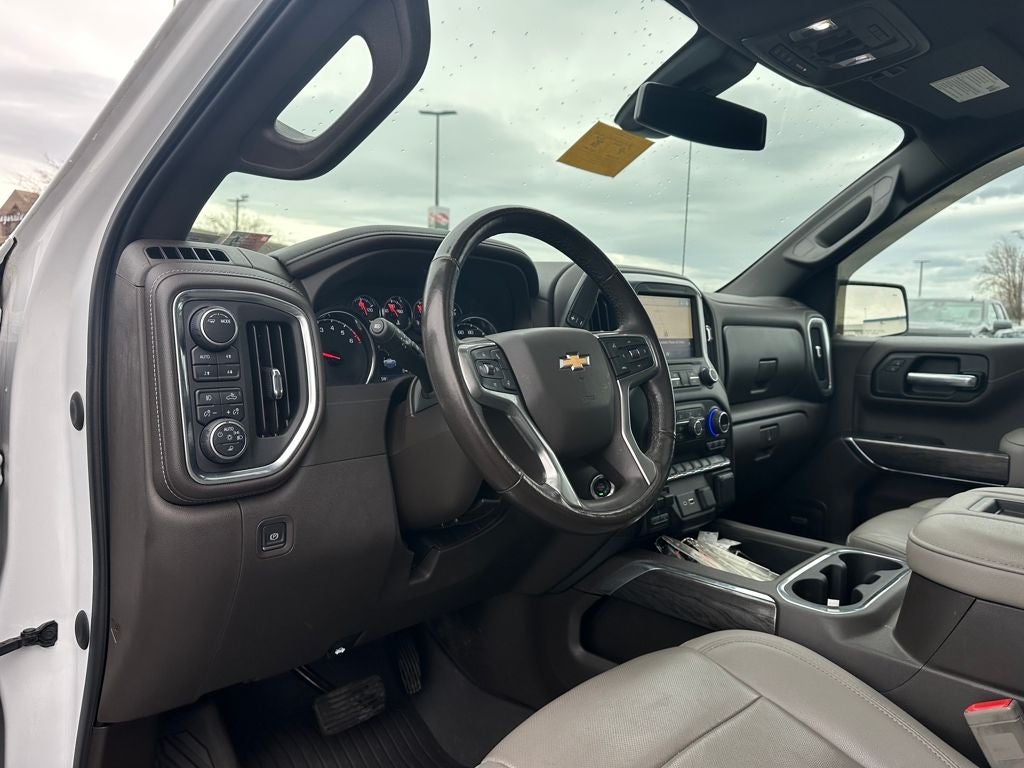 2021 Chevrolet Silverado 1500 4WD Crew Cab Short Bed LTZ