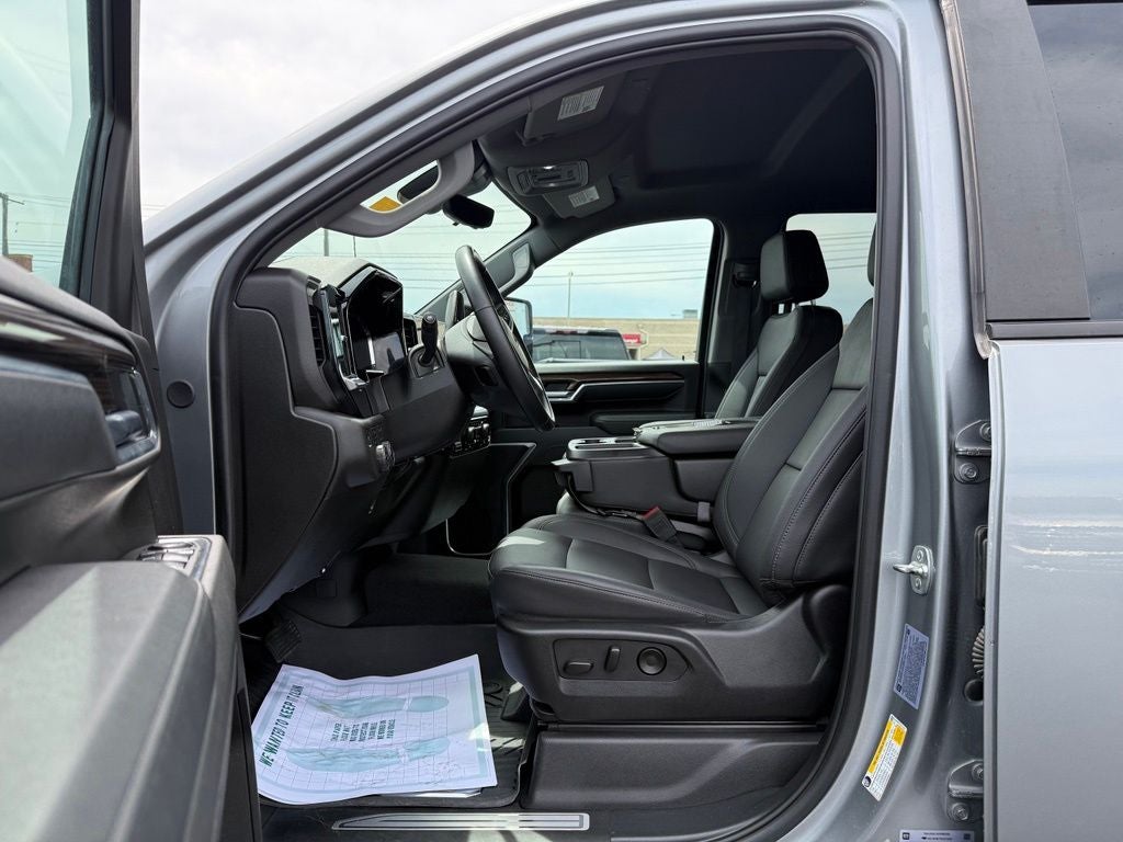 2025 Chevrolet Silverado 2500HD 4WD Crew Cab Standard Bed LT