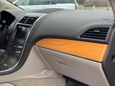 2015 Lincoln MKX Base